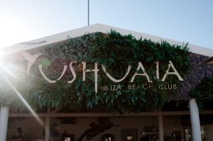 ushuaia-ibiza-beach-club-06252012
